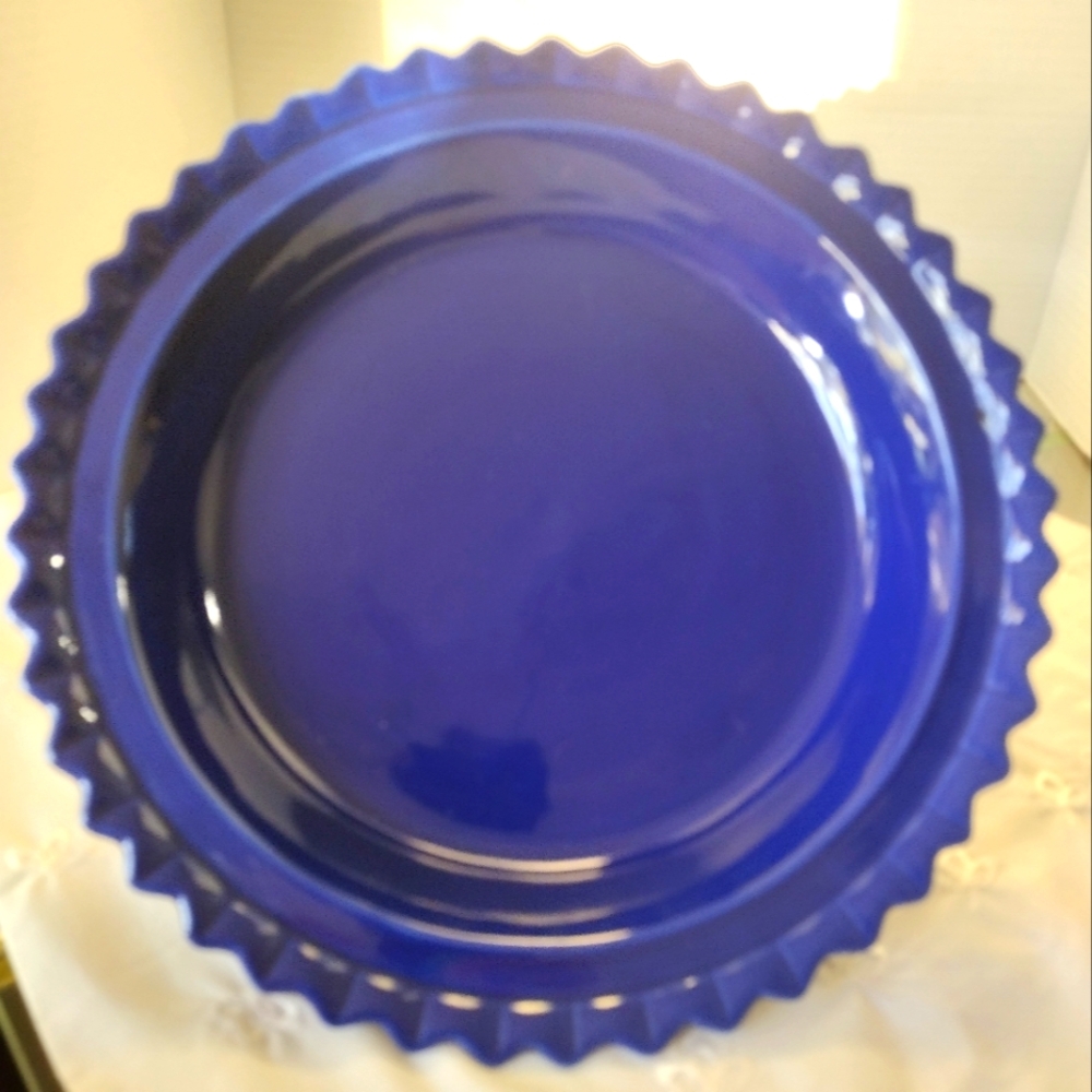 Chantal Fluted Pie Plate